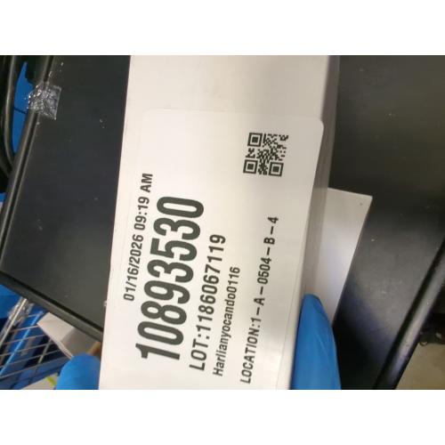 Samsung Electronics Qi Wireless Charger UV Sanitizer GP-TOU020SACWU - White
