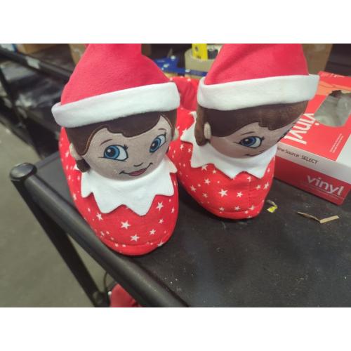 Size 5-6 Color red The Elf on the Shelf slippers
