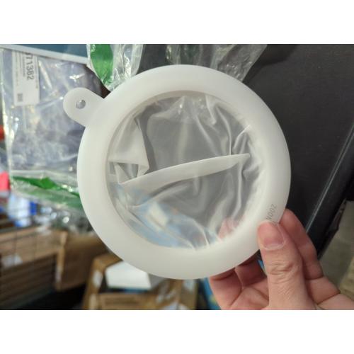 HAUSPROFI Stainless Steel Funnel, 5.1 inch 304 Stainless Steel Kitchen Funnel with 200 Mesh Food Filter Strainer for Transferring Liquids, Oil, Making Jam