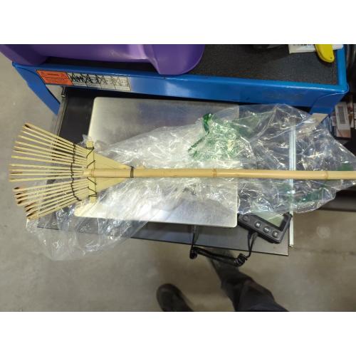 Small Bamboo Rake 670mm (Japan Import)