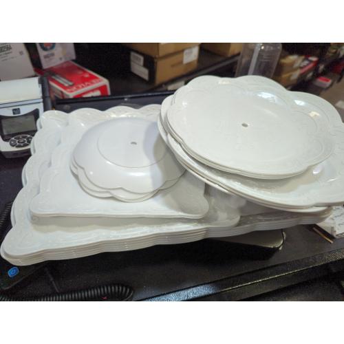 9Pcs Cupcake Stand White Plastic Cake Stand Dessert Table Stands Set 3Tier 2Tiered Cupcake Tower Stand Treat Display Holder Cookie Candy Serving Tray Dessert Trays for Wedding Baby Shower Tea Party