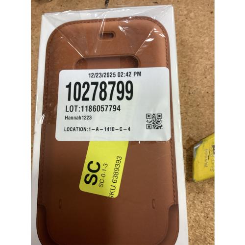 Apple iPhone 12 / 12 Pro Leather Sleeve with MagSafe - Saddle Brown