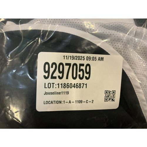 Size L Nike Girls Dri-Fit Tempo Shorts