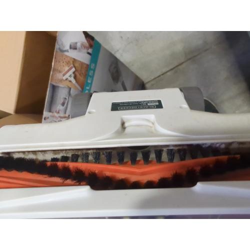 BLACK DECKER POWERSERIES  20V MAX Cordless Stick Vacuum Cleaner with LED Floor Lights, Bagless, Lightweight, Cordless Vacuum Cleaners for Home, Up to 44 Minutes, Powerful Suction, Gray (BHFEA520J)