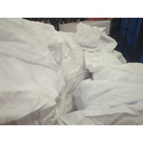 Set of 4 Size Large Color  white comforter blanket 2 pillow cases and 1  sheet