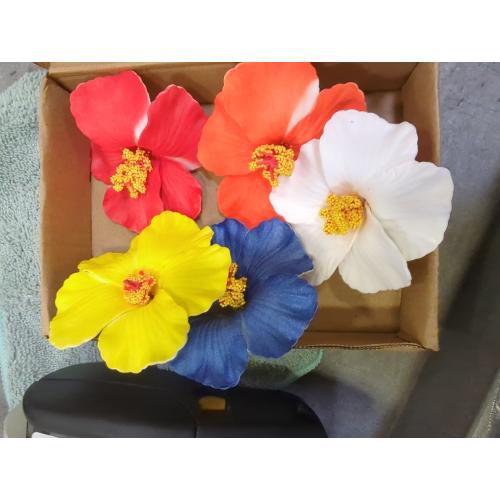 Hawaiian Flower Hair Clips for Women, 5 Pcs Plumeria Claw Clips for Think Thin Hair, 3.5 Inch Artificial Flower Clips for Vacation Beach Party (Hibiscus)