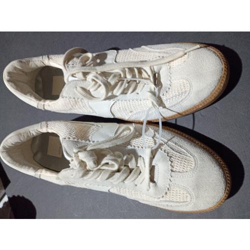Dolce Vita Notice Sneaker (Size 9.5) (See the picture for the color)