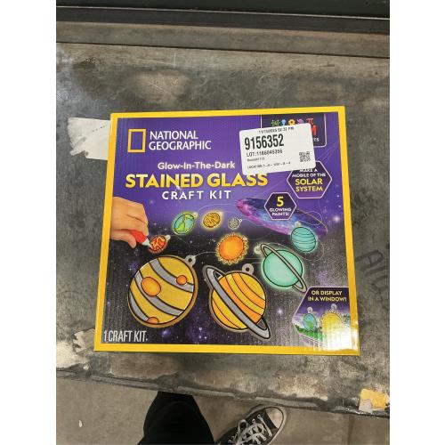 NATIONAL GEOGRAPHIC Kids Window Art Kit - Stained Glass Solar System Arts & Crafts Kit with Glow in The Dark Planets, Use as Window Suncatchers, Hanging Decor from Ceiling, Mobile, Space Room Decor
