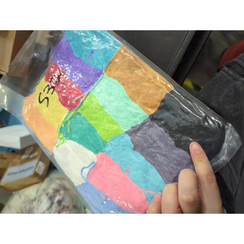 MAQIHAN 15x20g Acrylic Yarn for Crocheting - Soft Knitting Yarn for Crafts Multicolor Skeins for Crocheting DIY Bulk for Handicraft Knitting Scarves Ideal Gift for Beginners Adults