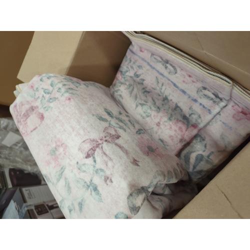 Deerly Floral Washable Rugs 8x10 Large Vintage Living Room Carpet Boho Non-Slip Soft Low Pile Thin Bedroom Floor Mat Indoor for Dining Room Playroom Nursery Farmhouse, Beige/Light Pink/Multi