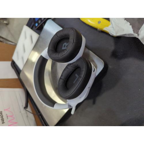 2.4GHz Wireless Gaming Headsets for PS5, PS4, PC, Switch - Bluetooth 5.3 Gaming Headphones with Noise Canceling Mic, 7.1 Surround Sound, 70H Battery, Blue Lighting - White