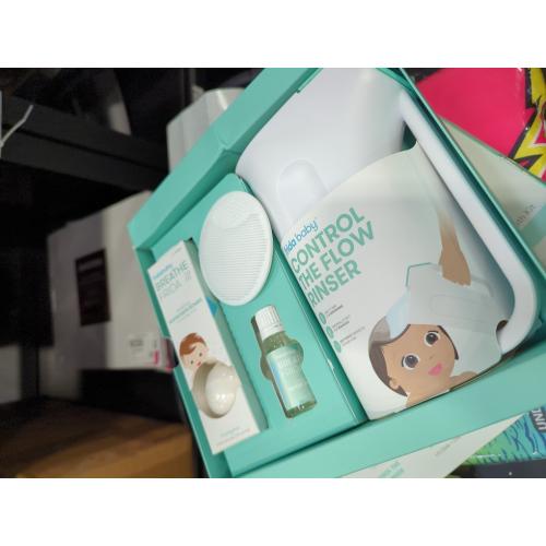 Frida Baby Bath Kit - 4pc
