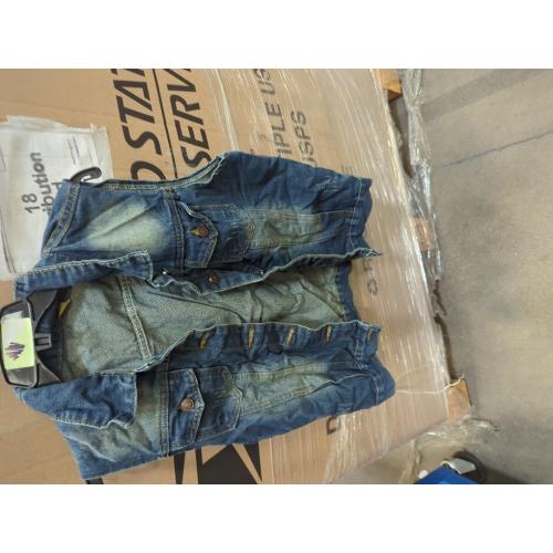 2XL Women's Casual Denim Waistcoat Frayed Sleeveless Ripped Jacket Vest with Pockets