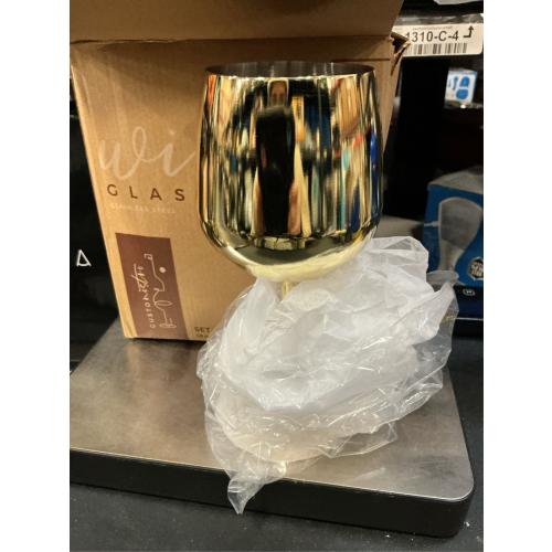 Gusto Nostro Stainless Steel Wine Glass - 18 oz Unbreakable Gold Wine Glasses for Travel, Camping and Pool - Fancy, Unique and Cute Portable Metal Wine Glass for Outdoor Events, Picnics (Set of 4)