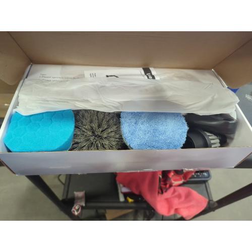 Leebein Electric Spin Scrubber, Cordless Cleaning Brush with 8 Replaceable Brush Heads, Adjustable Extension Handle, 2 Speeds & Remote Control, Power Scrubber for Cleaning Bathroom, Shower, Tub, Floor