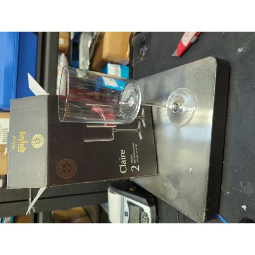 JoyJolt Claire Crystal Red Wine Glasses –  Set of 2 - 14-Ounce Wine Glass Set – Made in Europe