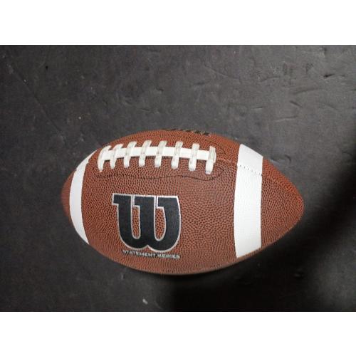 WILSON NCAA Statement Footballs