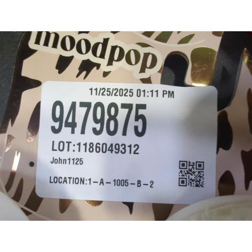 Size S 5/6 Color White ghost cowboy slippers