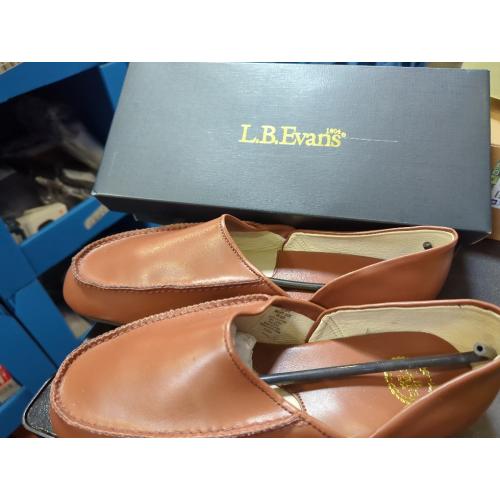 Size 9EEE L.B. Evans Men's Chicopee