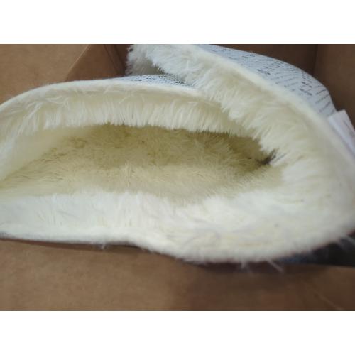 Size small Color White furry area rug