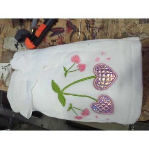 Pidada Hand Towels Set of 2 Embroidered Floral Pattern 100% Cotton Absorbent Soft Decorative Towel for Bathroom (White Pattern 3)