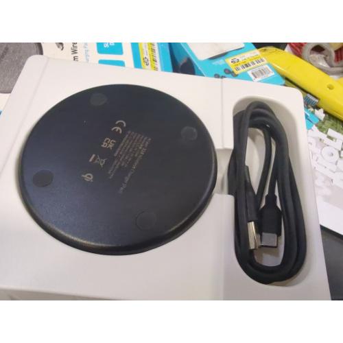 Anker 318 Wireless Charger Pad with 4' Cable, 10W, B2548JF1-1, Black