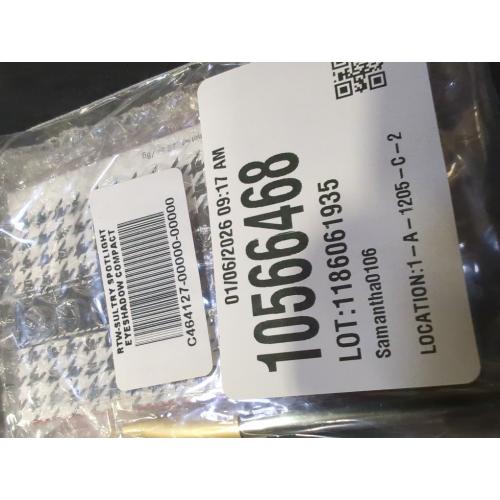 Ready to Wear New York Spotlight Eyeshadow Collection Sultry pallette