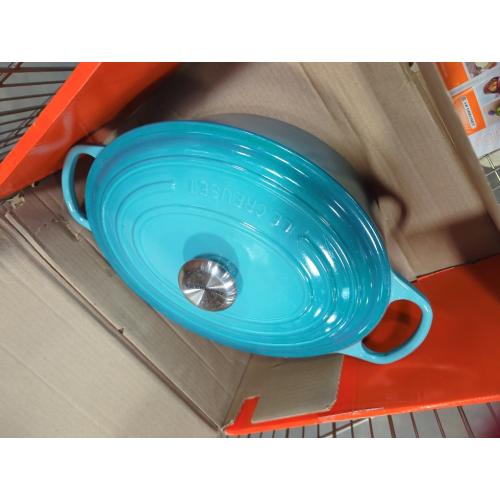 Le Creuset Enameled Cast Iron Signature Oval Dutch Oven, 6.75 qt., Caribbean