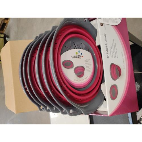 Squish 4 qt. Collapsible Colander in pink