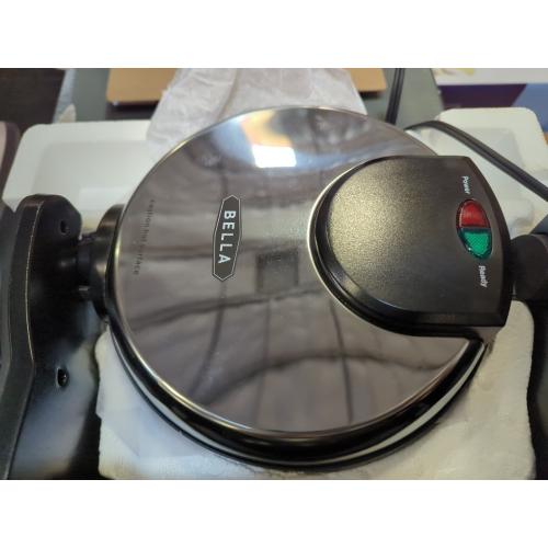 Bella - Nonstick Rotating Belgian Waffle Maker - Stainless Steel