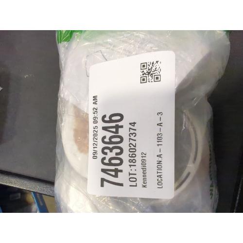 White 6 Pack Puck Lights with Remote Control, Battery Operated Wireless Under Cabinet Lighting, Stick on Tap Push Lights for Kitchen, Shelf, 6 Pack - White