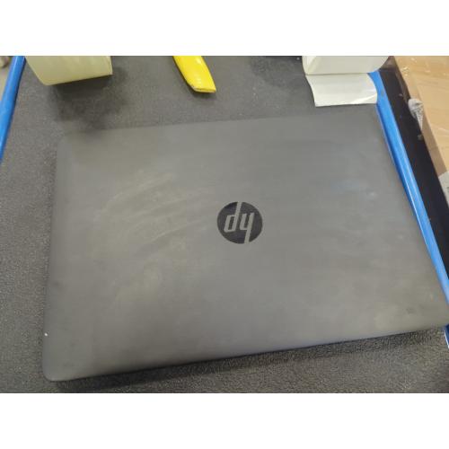 HP Elitebook 840 with charger