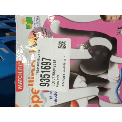 The Learning Journey - Match It! Spelling Jr. - 15 Piece Self-Correcting Spelling Puzzle for Three and Four Letter Words with Matching Images - Word Puzzles for Kids Ages 3-5 - Award Winning Toys