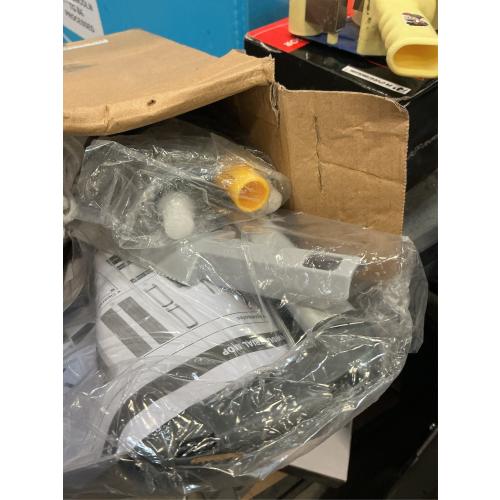 36 Inch Commercial Industrial Floor Mop, Long Handle, Washable Cotton and 2 Microfiber Mop Pads, Heavy Duty Wet and Dry for Hardwood, Tiles, Laminate