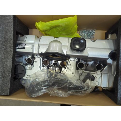 264-935 Upgrade Aluminum Engine Valve Cover Kit With Gasket, Bolts and Oil Cap Fit for 2007-2013 Bmw 125i 128i 130i 323i 325i 328i 328xi 525i 528i 528xi 530i X3 X5 Z4 L6 2.5l 3.0l Engine