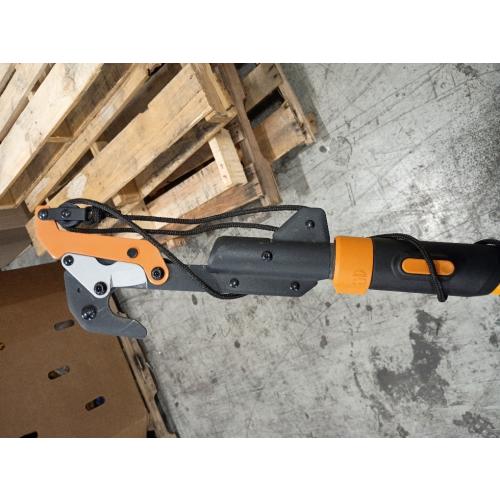 Fiskars Power-Lever Fiberglass Pole Pruner (Missing)