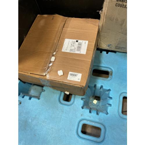 Audio-Technica AudioTechnica AT-LP60XBT-WW Fully Automatic Belt-Drive Stereo Turntable with Bluetooth - Black - NO SIZE