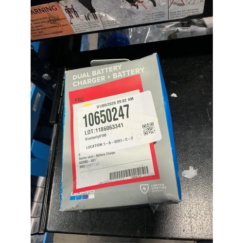 GoPro Dual Battery Charger and Battery for HERO9