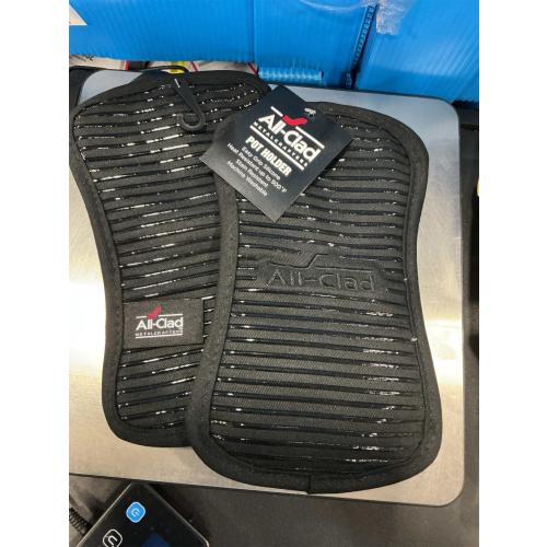 All-Clad Premium Pot Holder & Hot Pad: Heat Resistant to 500 Degrees - 100% Cotton, 10x6.25 Hot Pad for Kitchen and Barbeque, (2-Pack), Black