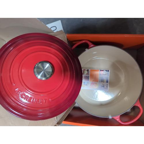 Le Creuset Enameled Cast Iron Shallow Round Oven, 2.75 Qt., Cerise