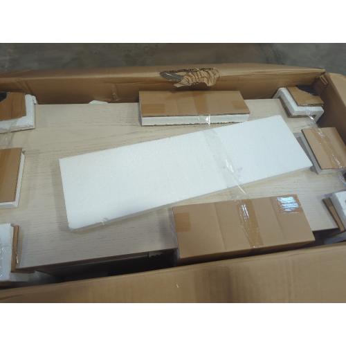 Victoria Size  40  Color cream 4-Drawer Dresser