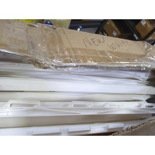 Size 48/4 ft 25 Pack Electric Fence Posts,48 Inch/4FT Step-in Plastic Posts for Farm and Garden,Temporary Sturdy Fencing System for Electric Fencing and Yard Protection, White