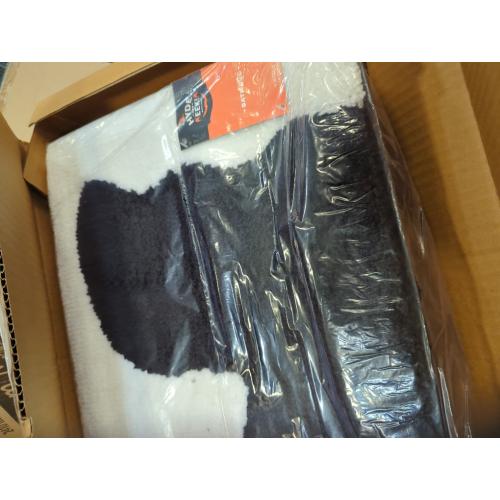 (4pc)Halloween Bat Bath Rug Cream - Hyde & EEK! Boutique™