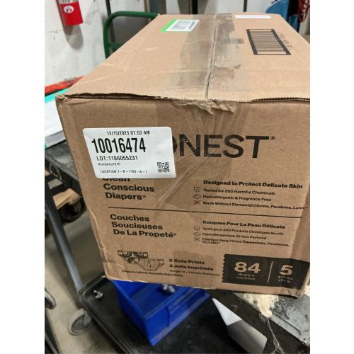 The Honest Company Clean Conscious Diapers for Sensitive Skin Up to 100% Leakproof Hypoallergenic Fragrance-Free Baby Girl Prints Super Club Box Size 5 (27 lbs) 84 Count (Prints