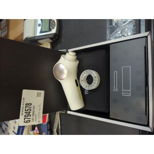 Therabody - TheraFace PRO 6-in-1 Facial Health Device - White