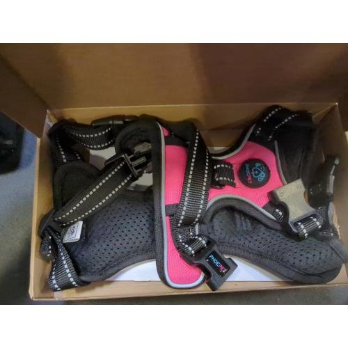 PHOEPET No Pull Dog Harnesses for Small Dogs Reflective Adjustable Front Clip Vest with Handle 2 Metal Rings 3 Buckles [Easy to Put on & Take Off](S, Pink)