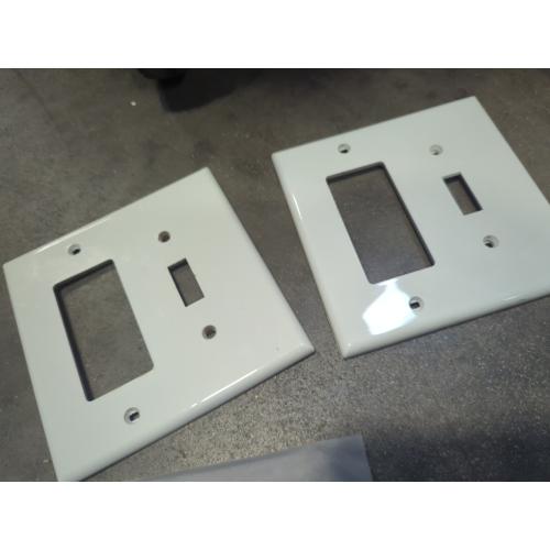Toggle/Decorator Light Switch Cover , 2-Pack White 2