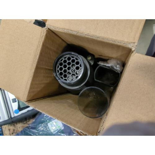 Vacuum, -0.4Kpa Strong Suction B UG Vacuum Catcher, Long Handle Vacuum Cleaner B UG Catcher with LED Light, B UG Trap for Spiders Insects Wasps Bees Mosquitos