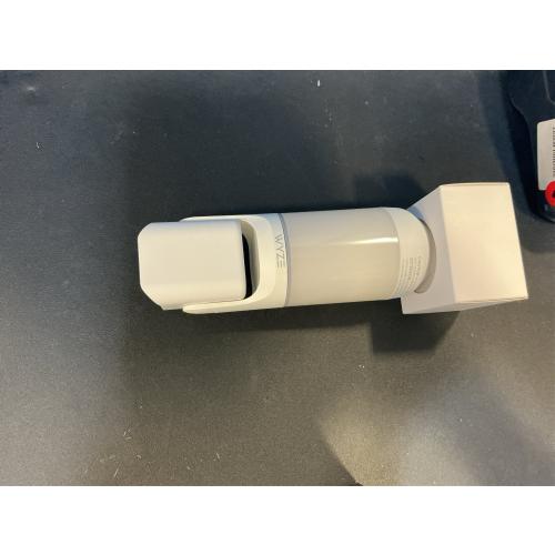 WYZE Bulb Cam Security Camera, 2K HD Outdoor Light Bulb Camera, Color Night Vision, Dimmable LED Bulb, Motion Detection, Siren Alarm, Works w/Alexa/Google Assistant. Free Expert Support