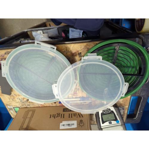 FJNATINH Collapsible Batter Bowl - Mess Free Better Breader Shaker Bowl with Lid Breading Shaker Container - Great for Fried Fish, Fried Chicken, Onion Rings, Wings & More,No Leak,Easy to Store